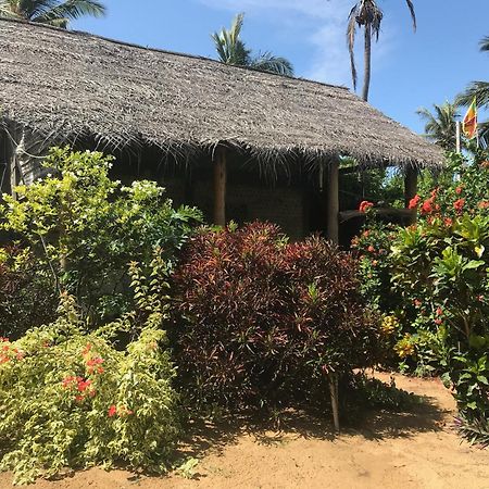 Dune Towers Kalpitiya Esterno foto